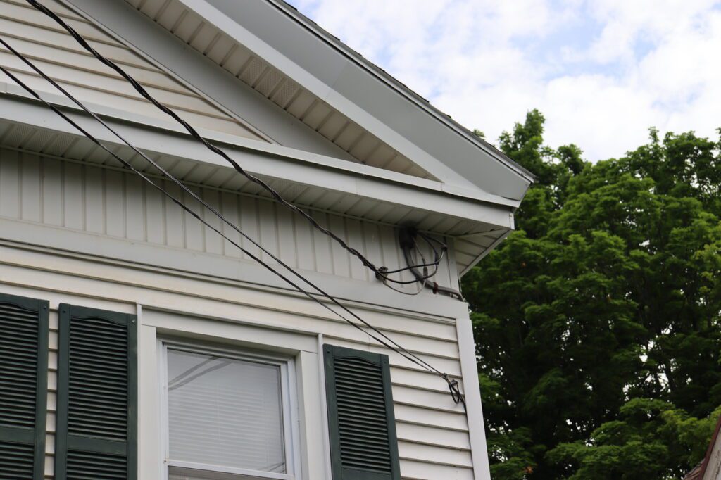 Service Drop at a Home - Kris-Tech Wire